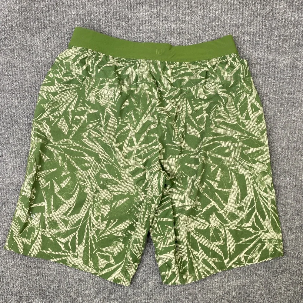 Lululemon Mens Green White Geometric Leaf Print Athletic Shorts Size M